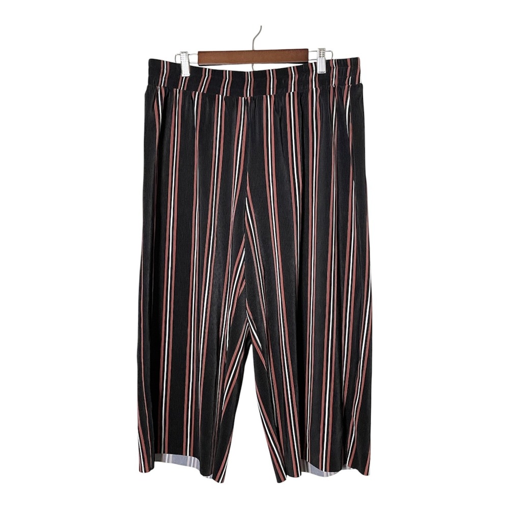 Torrid Black Stripe Plisse Culotte Pants Size 0 L 12 New 12718199